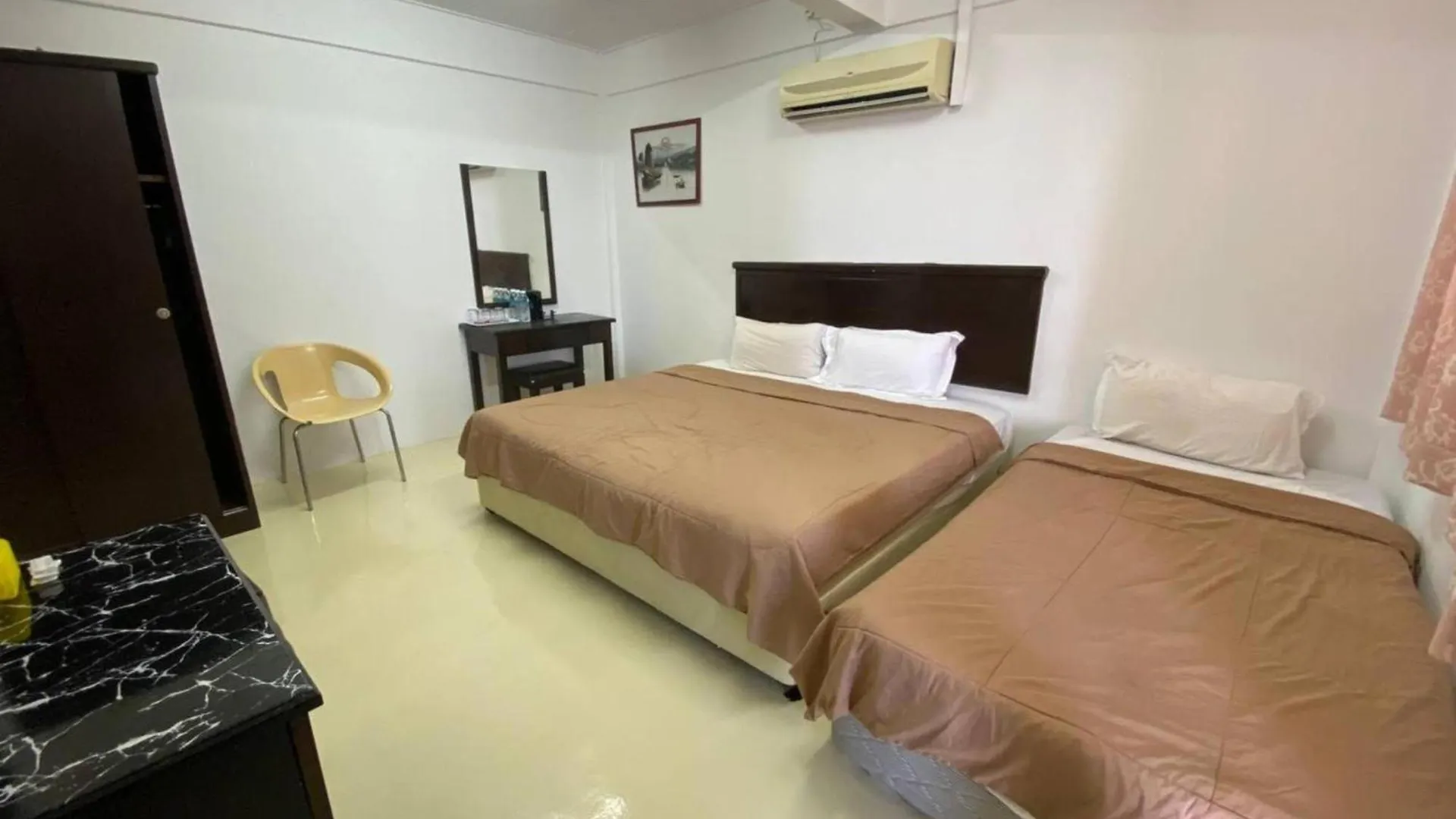 Capital O 91094 Hotel & Chalet Sportfishing Batu Ferringhi 2*,  Malaysia