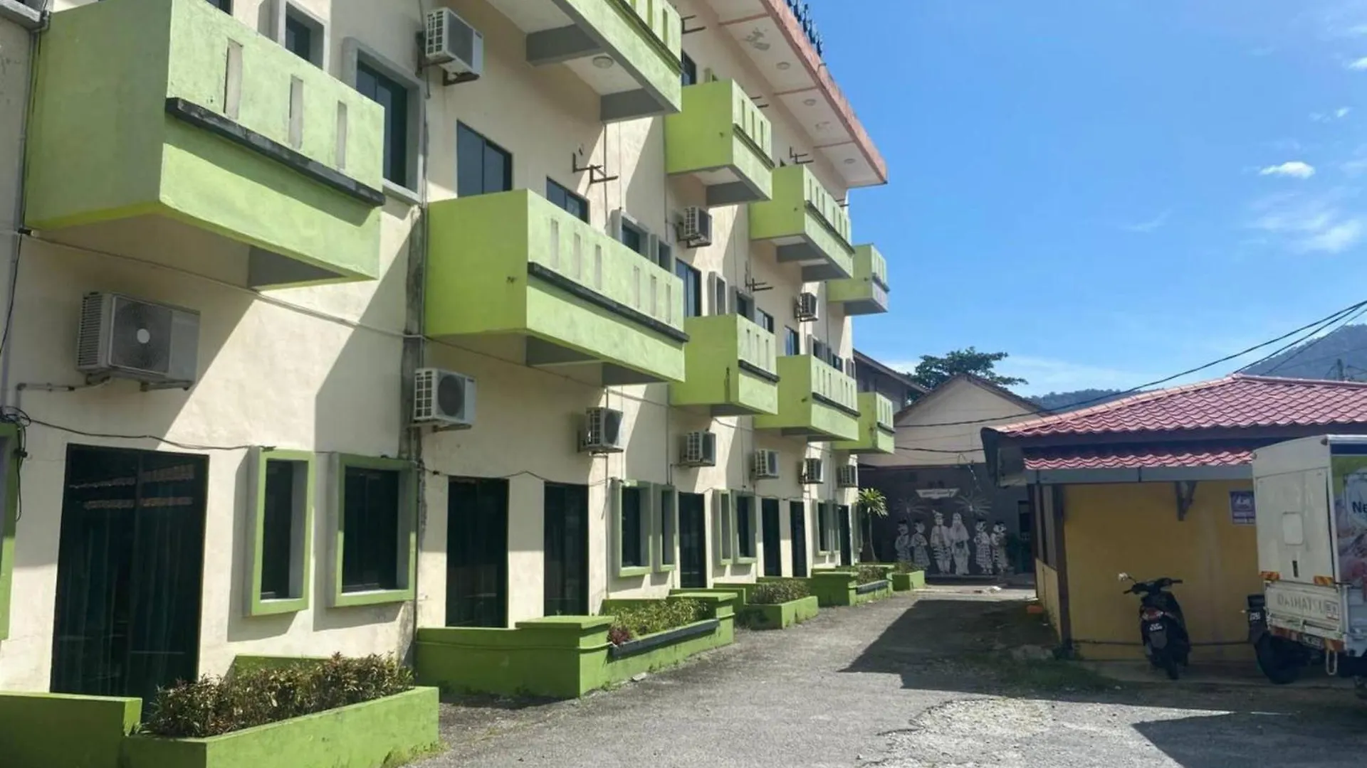 **  Capital O 91094 Hotel & Chalet Sportfishing Batu Ferringhi Malaysia