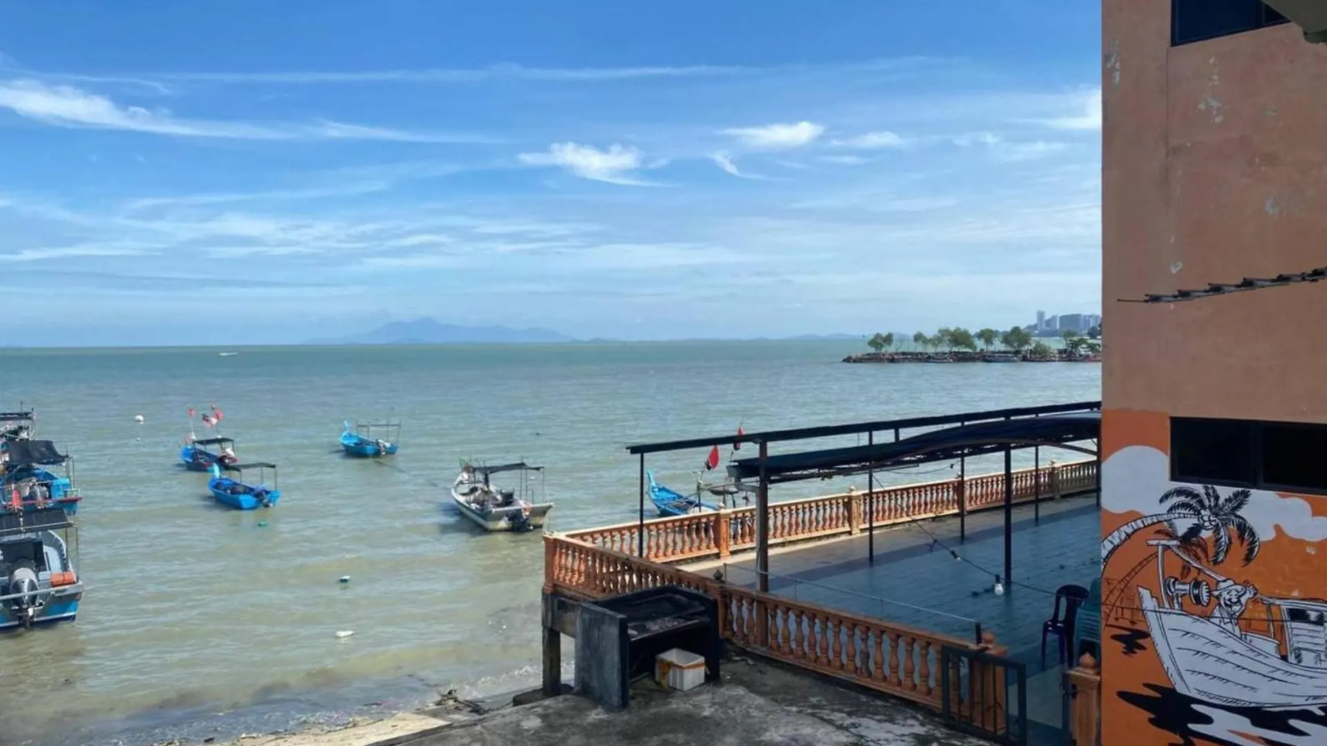 Capital O 91094 Hotel & Chalet Sportfishing Batu Ferringhi 2*,