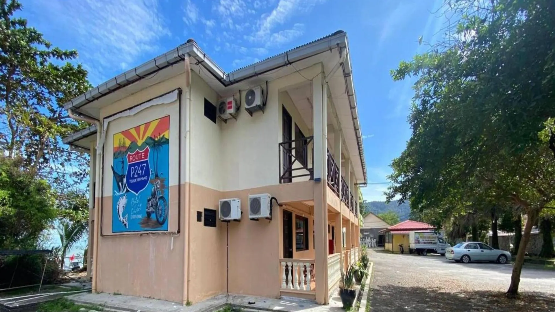 Capital O 91094 Hotel & Chalet Sportfishing Бату-Ферринги