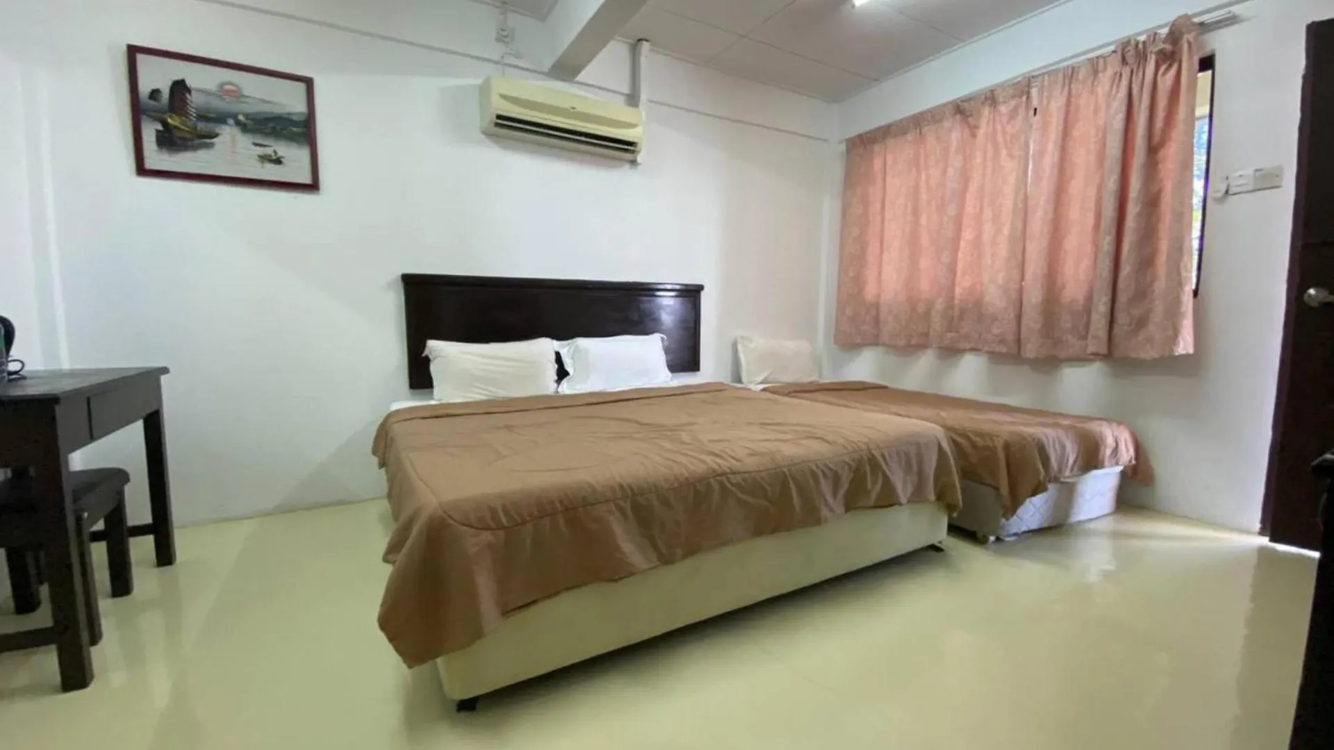 Capital O 91094 Hotel & Chalet Sportfishing Бату-Ферринги